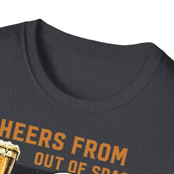 T-Shirt "Cheers from out of space" – Bild 9