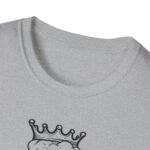 T-shirt "Jeder sollte eine Krone tragen" – Bild 15