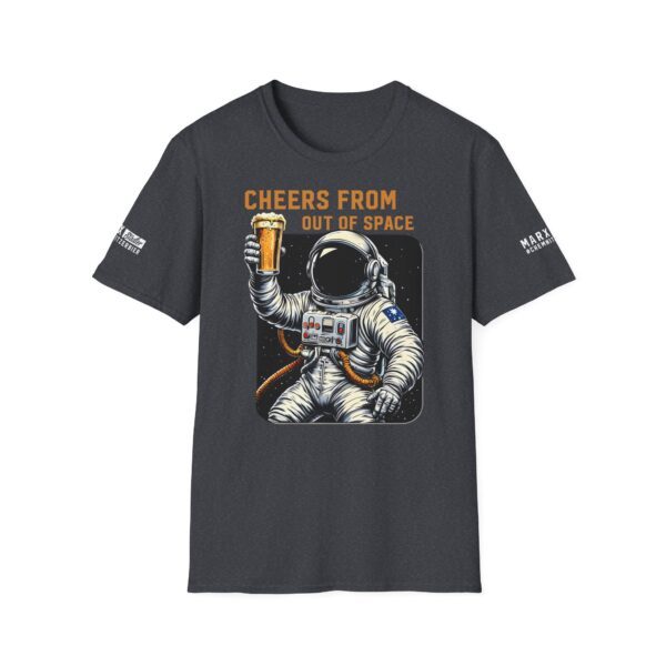 T-Shirt "Cheers from out of space" – Bild 7