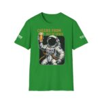 T-Shirt "Cheers from out of space" – Bild 25