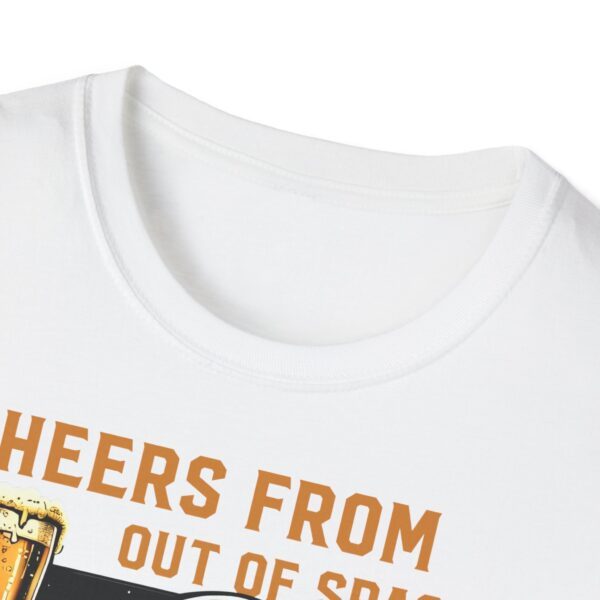 T-Shirt "Cheers from out of space" – Bild 33